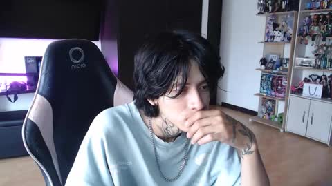 xIce Boy online show from December 5, 1:40 pm