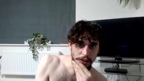 xiicrashiix online show from March 7, 12:58 am