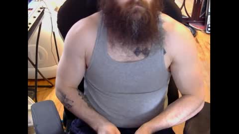 xiisil online show from June 1, 3:23 pm