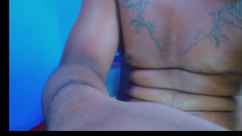 xilongbaby29 online show from February 5, 9:00 pm