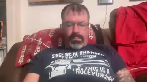 Snapshot of xmountainx chatting on December 5, 7:38 am Mountain online show from December 5, 7:38 am