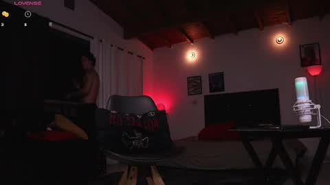 Snapshot of xomega_02 chatting on September 24, 12:43 am   online show from September 24, 12:43 am