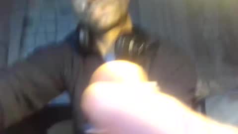 xploid1982 online show from December 5, 2:09 am