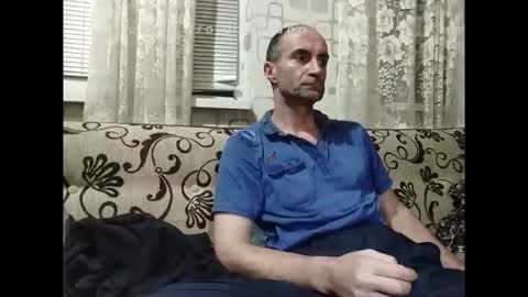 xploid1982 online show from April 6, 9:04 pm