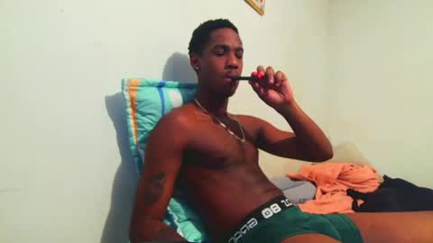 SHIPYBLUNT  INDEPENDENT MODEL online show from June 4, 4:18 am