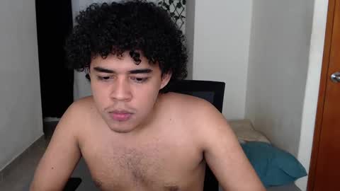 Snapshot of xtranherr chatting on January 14, 2:29 am xtranherr online show from January 14, 2:29 am