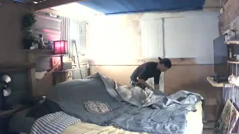 xvatx online show from December 16, 6:37 pm