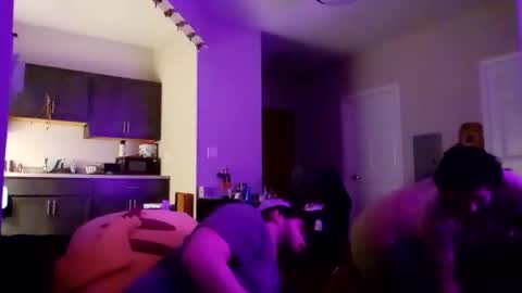 xx_pigslug_xx online show from April 9, 3:04 am