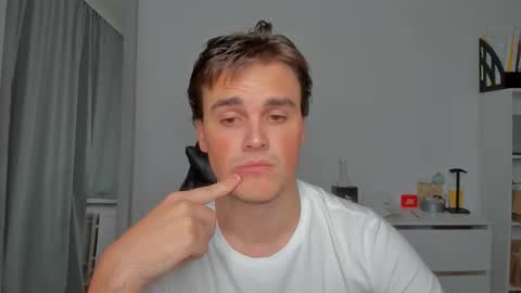 raul online show from September 20, 3:28 am