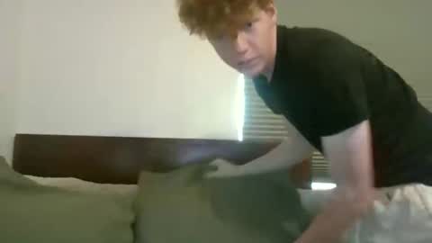 Snapshot of xxginger_ chatting on September 17, 12:11 am XxGinger  online show from September 17, 12:11 am