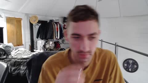 Ivan online show from December 17, 3:39 pm