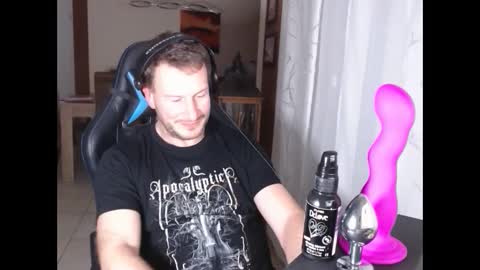 xxmettexx online show from February 10, 9:04 pm