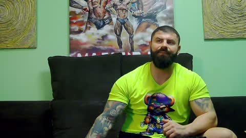 Xtream Leonard online show from December 17, 9:50 am