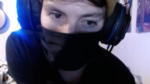 Snapshot of xxwhitefoxx chatting on September 19, 10:37 am David Fox online show from September 19, 10:37 am