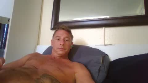 deeeeznutz online show from February 11, 6:22 pm