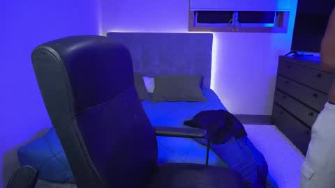 xxxhabibi online show from October 14, 12:17 am