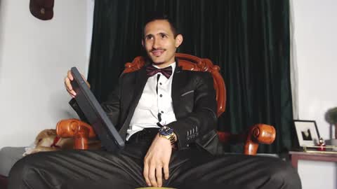 Kev online show from December 24, 12:44 pm