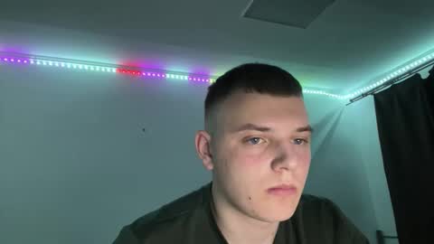 Leo online show from March 17, 8:44 pm