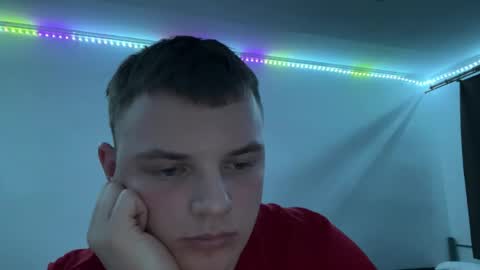 Leo online show from April 9, 7:53 pm