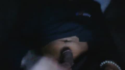 xxxxliciouse online show from December 13, 9:04 am