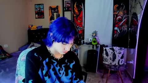 xzerox_ online show from April 17, 8:44 pm