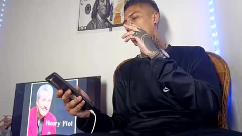 Yan online show from February 10, 9:41 pm