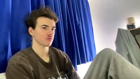 yayay333 online show from March 15, 3:36 am