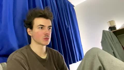 yayay333 online show from March 16, 4:19 am