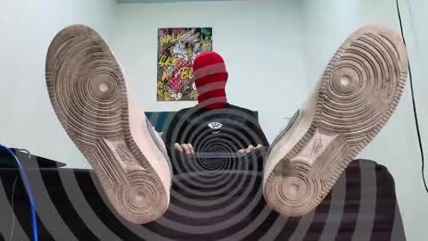 yeisongomezz online show from November 17, 9:18 pm