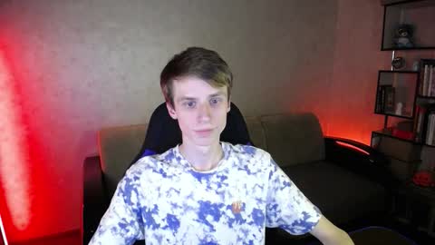 Snapshot of yes_cute_boy_ chatting on October 12, 6:46 pm Eden online show from October 12, 6:46 pm