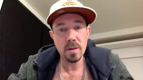 Snapshot of yesplesae chatting on December 18, 3:15 am yesplesae online show from December 18, 3:15 am