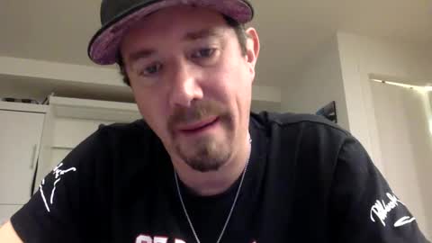 Snapshot of yesplesae chatting on February 27, 4:52 am yesplesae online show from February 27, 4:52 am