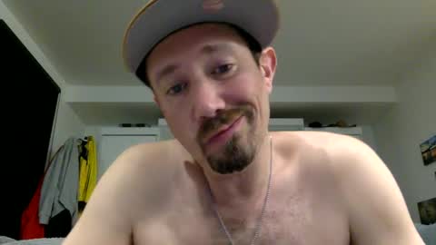 Snapshot of yesplesae chatting on January 4, 5:37 am yesplesae online show from January 4, 5:37 am