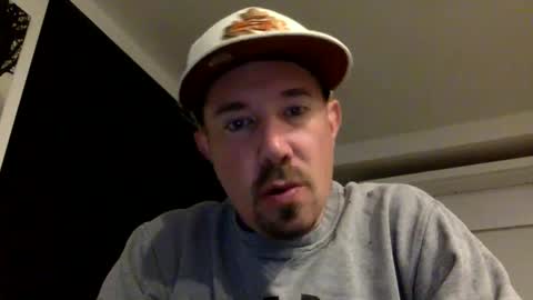 Snapshot of yesplesae chatting on December 4, 1:20 pm yesplesae online show from December 4, 1:20 pm