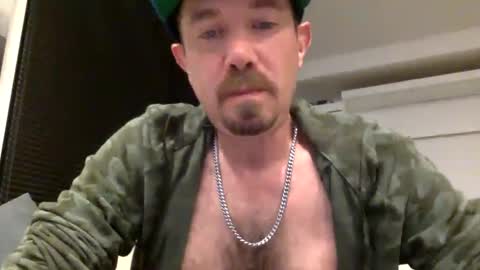 Snapshot of yesplesae chatting on December 30, 10:21 am yesplesae online show from December 30, 10:21 am