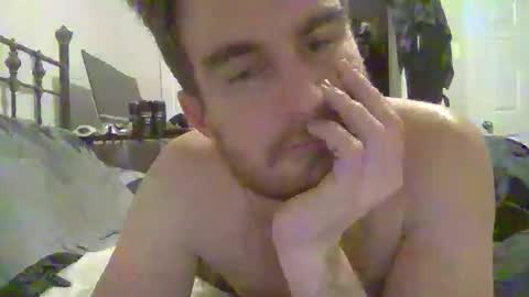 yesqueenyesqueen online show from January 12, 1:26 pm