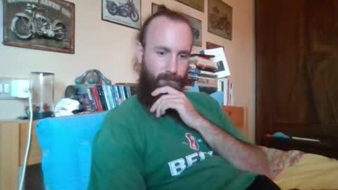 yeti_92 online show from September 16, 4:41 pm