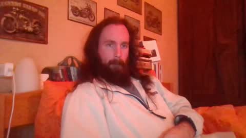 yeti_92 online show from January 4, 2:35 pm