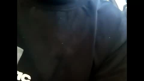 yigoloy_12 online show from April 21, 3:40 pm