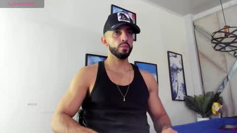 Yiyo online show from February 28, 4:21 am