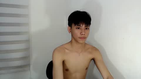 Snapshot of ynotyu chatting on October 14, 5:20 pm ynotyu online show from October 14, 5:20 pm