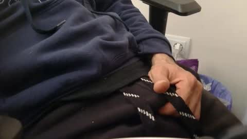 yokaxondoo online show from April 2, 2:20 am