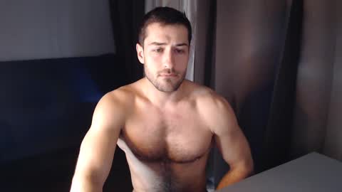 Yoooups online show from December 11, 12:49 pm