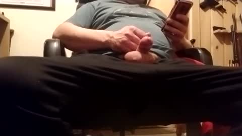 yooperstud2 online show from January 22, 5:16 am