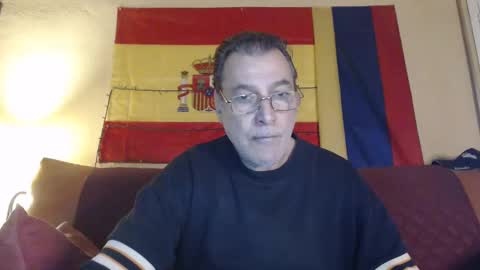 yosep online show from February 1, 9:11 am