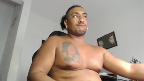 Enzo online show from April 17, 1:52 am