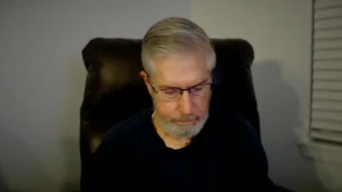 Colorado Guy Straight online show from October 18, 3:33 am