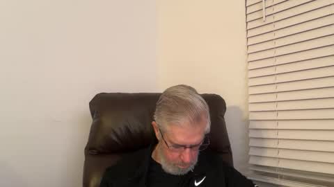 Colorado Guy Straight online show from September 18, 7:54 am