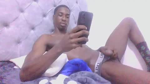 ALEX online show from December 3, 2:01 am