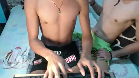 your_cummer online show from September 20, 9:09 am